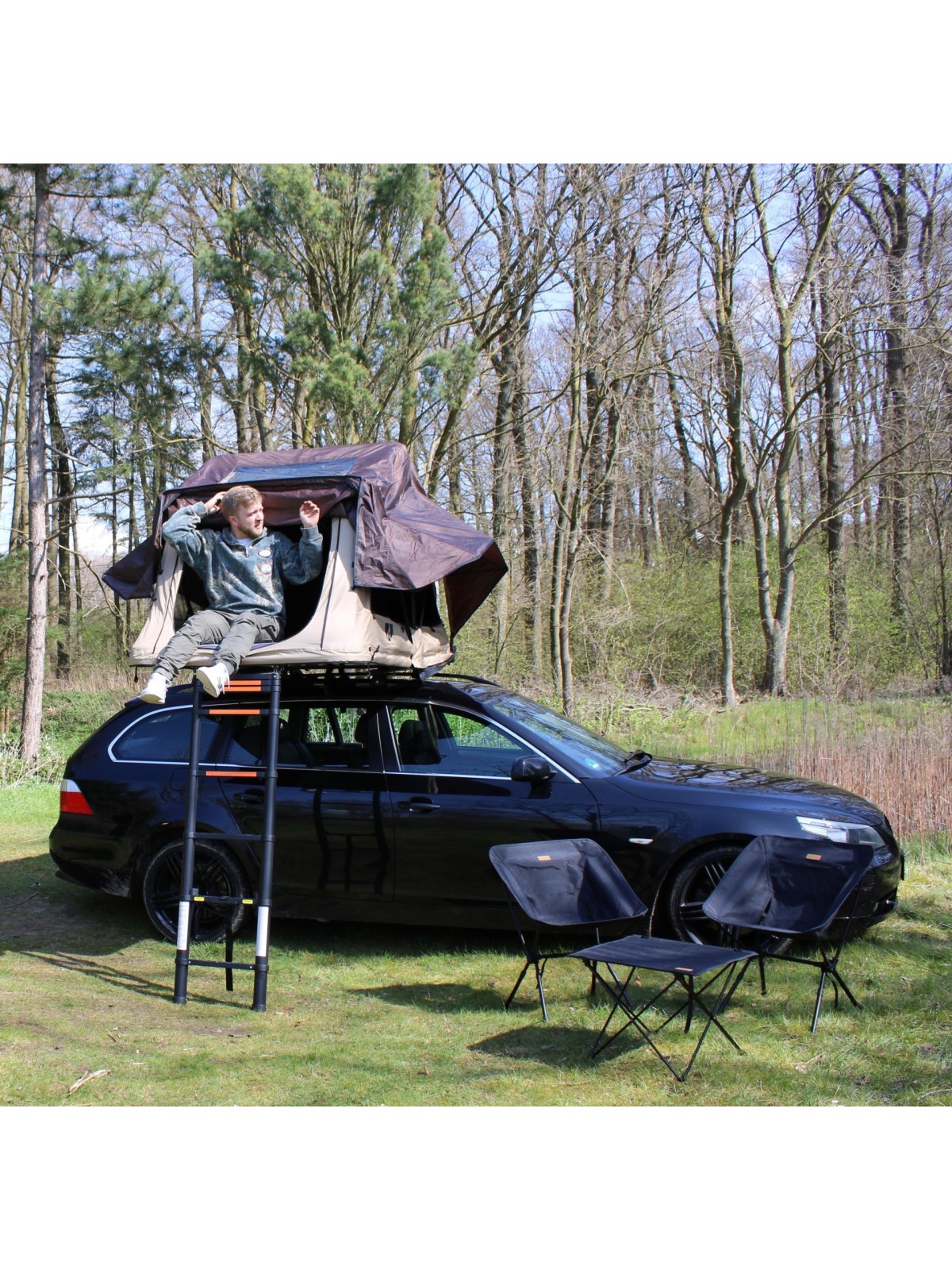 Juego de sillas y mesa Vickywood Lightweight - Ademax España
