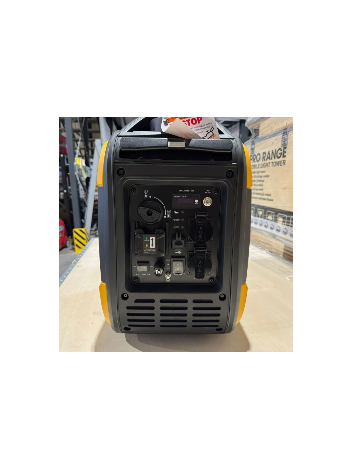 Generador Inverter KOMPAK KGG42Ei-DF de doble combustible a gas y gasolina de 4200 vatios